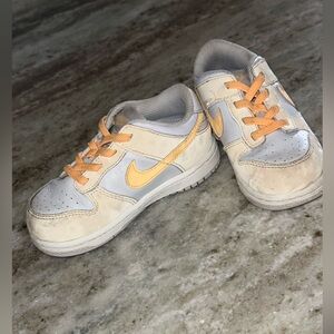 Little girls Nike dunks